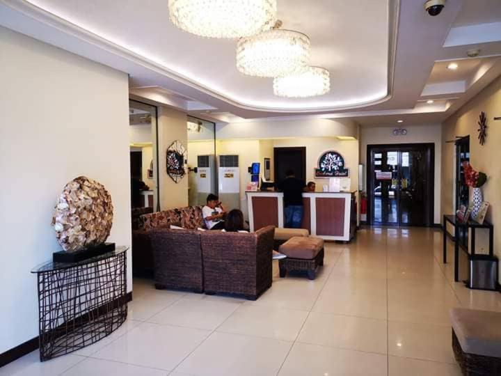 Orchard Hotel Davao City المظهر الخارجي الصورة